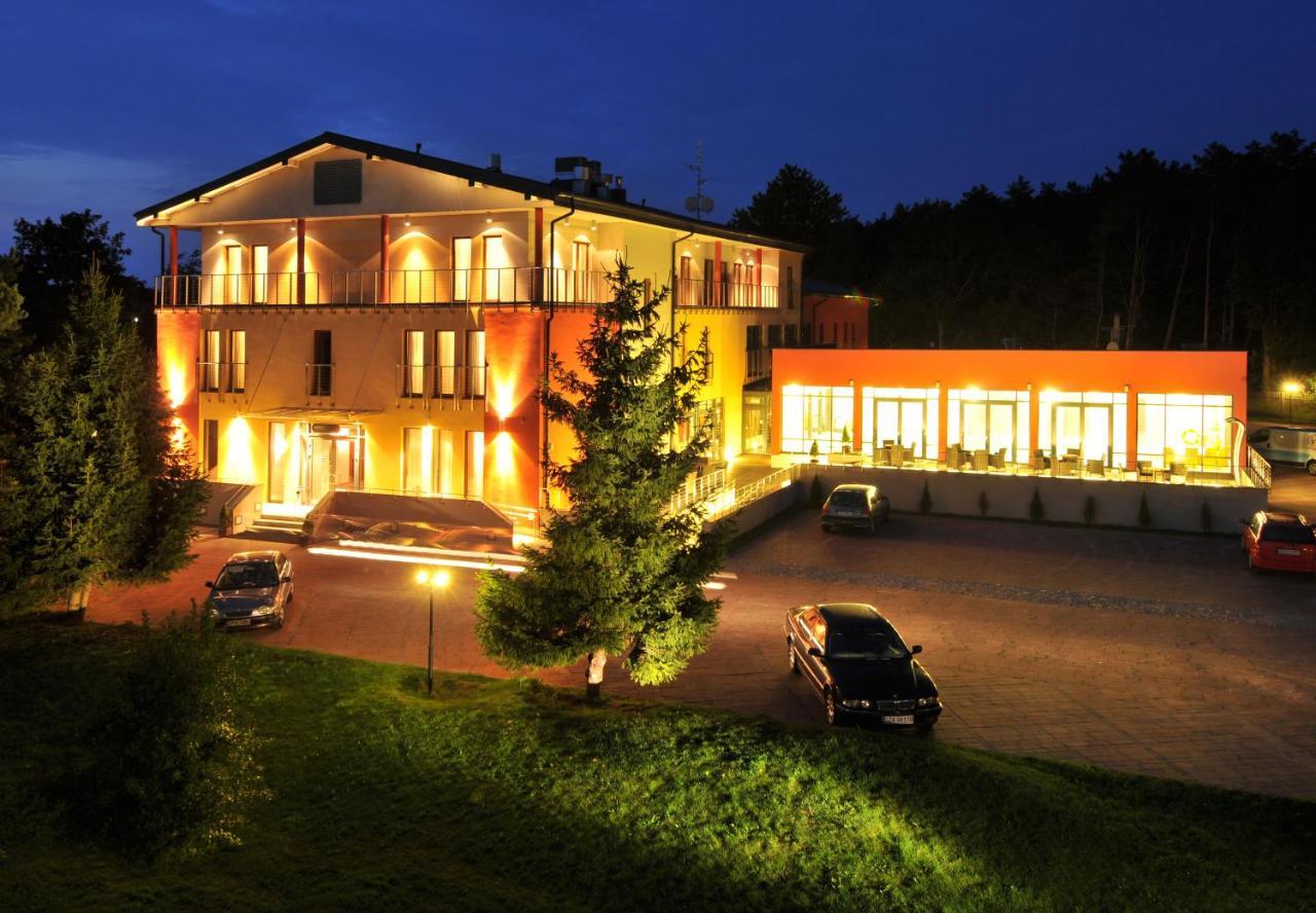 Centrum Wypoczynkowo-Konferencyjne Solaris Hotel Łazy Buitenkant foto