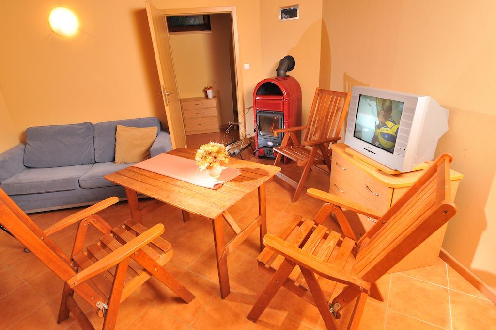 Centrum Wypoczynkowo-Konferencyjne Solaris Łazy Buitenkant foto