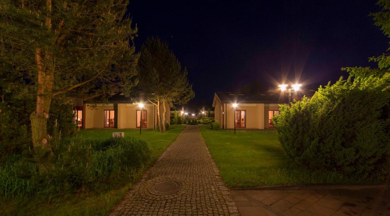 Centrum Wypoczynkowo-Konferencyjne Solaris Łazy Buitenkant foto